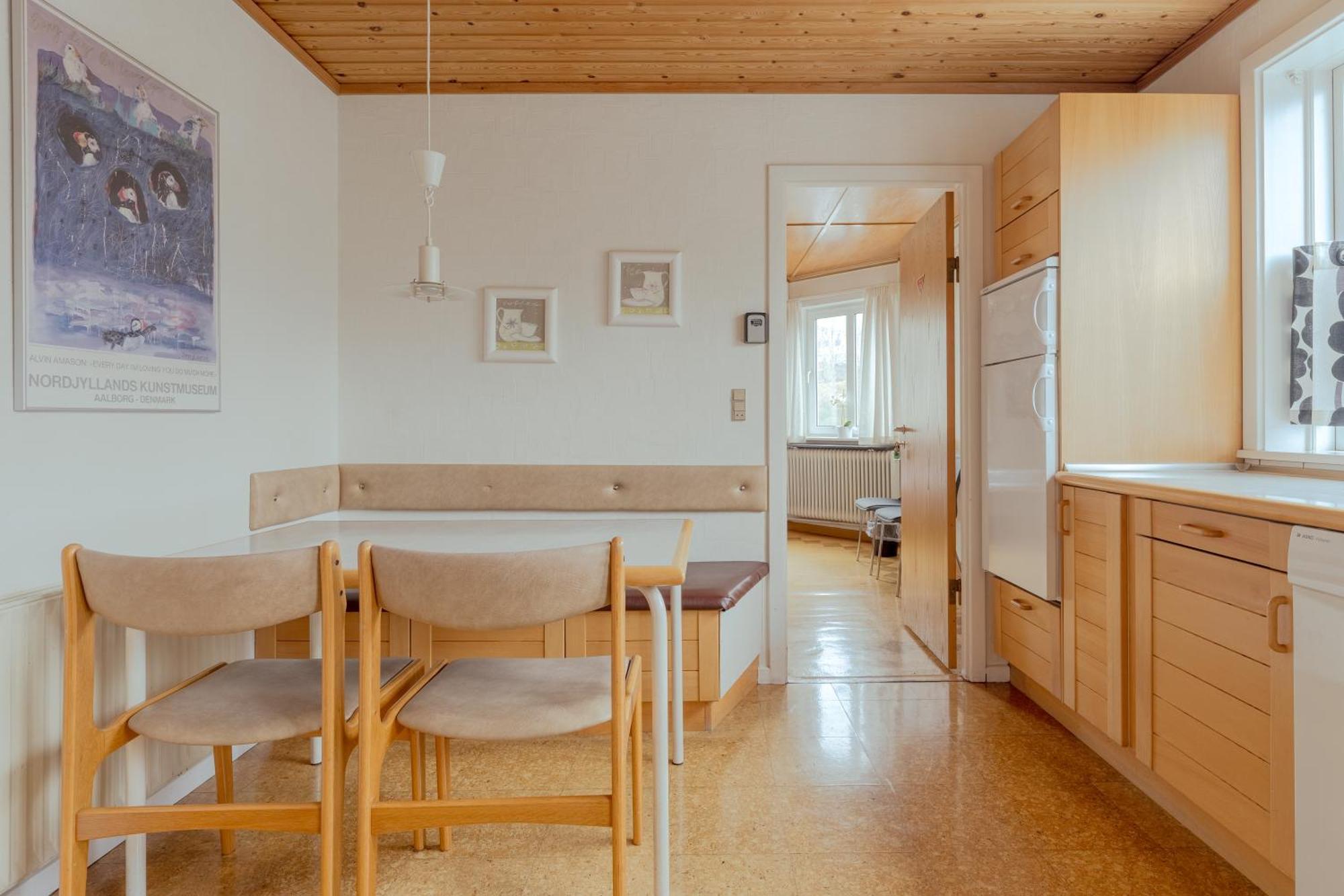 The Cookie Store Guesthouse Tórshavn Exteriör bild